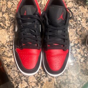 Nike Black and Red Sneakers Air Jordans like new